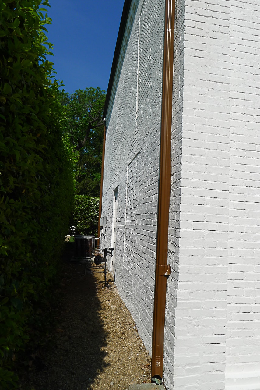 MUSEUM BUILDING AT ARLINGTON HOUSE IN ARLINGTON NATIONAL CEMETERY image 3